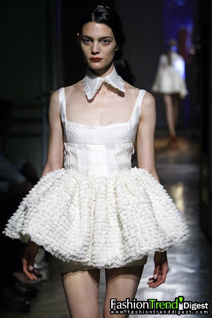 Miu Miu 08���ĸ���ͼƬ