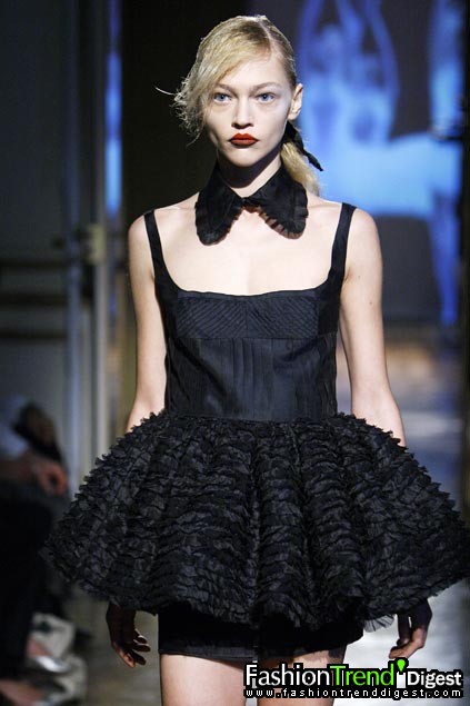 Miu Miu 08���ĸ���ͼƬ