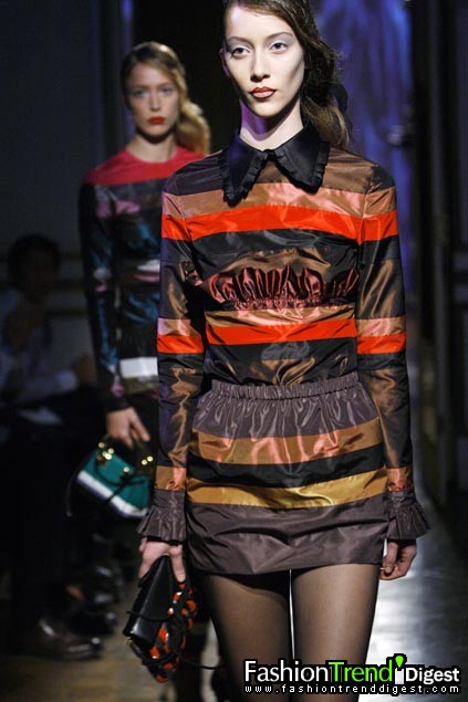 Miu Miu 08���ĸ���ͼƬ