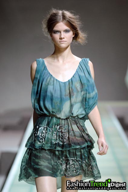 Alberta Ferretti 08���ĸ���ͼƬ