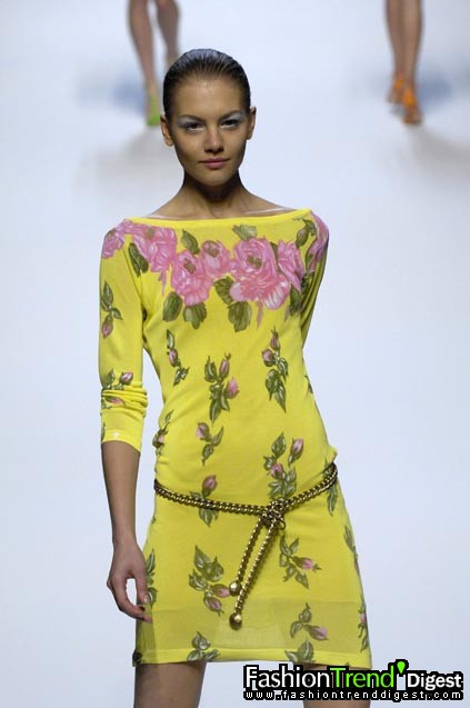 Blumarine 08���ĸ���ͼƬ