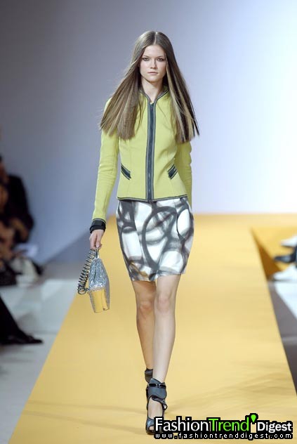 Moschino - Cheap & Chic 08���ĸ���ͼƬ