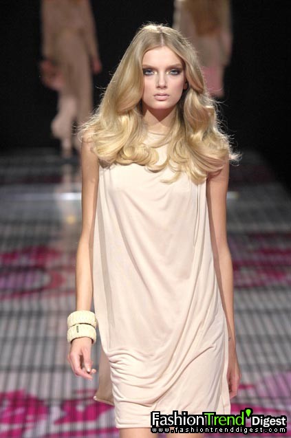 Versace 08���ĸ���ͼƬ