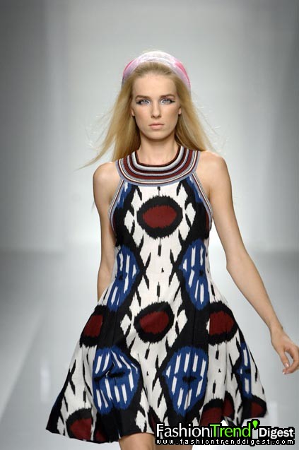 Pollini By Rifat Ozbek 08���ĸ���ͼƬ