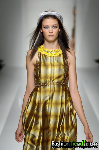 Pollini By Rifat Ozbek 08春夏