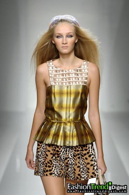 Pollini By Rifat Ozbek 08春夏