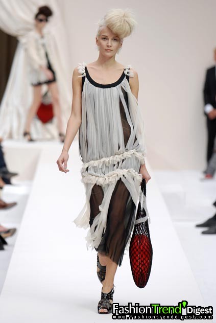 Moschino 08���ĸ���ͼƬ