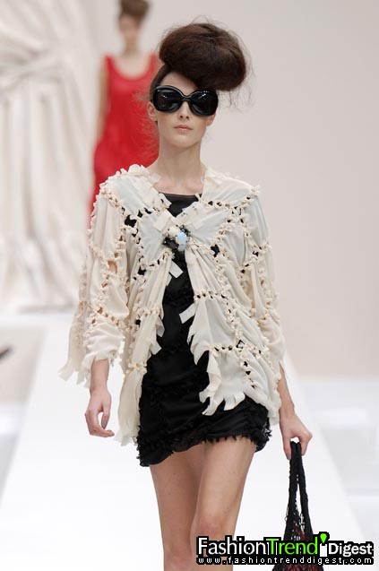 Moschino 08���ĸ���ͼƬ