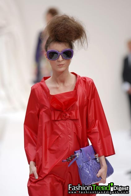 Moschino 08���ĸ���ͼƬ