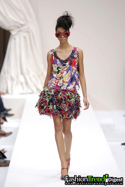 Moschino 08���ĸ���ͼƬ