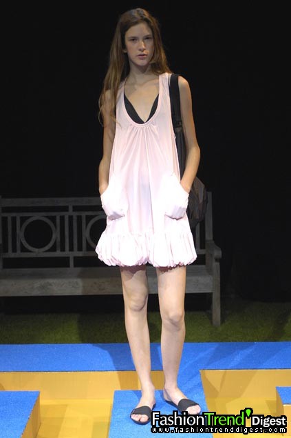 Adidas by Stella McCartney 08���ĸ���ͼƬ