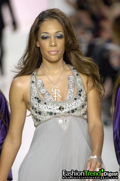 Matthew Williamson 08���ĸ���ͼƬ