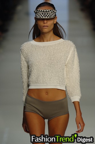 Maxmara 07���ĸ���ͼƬ