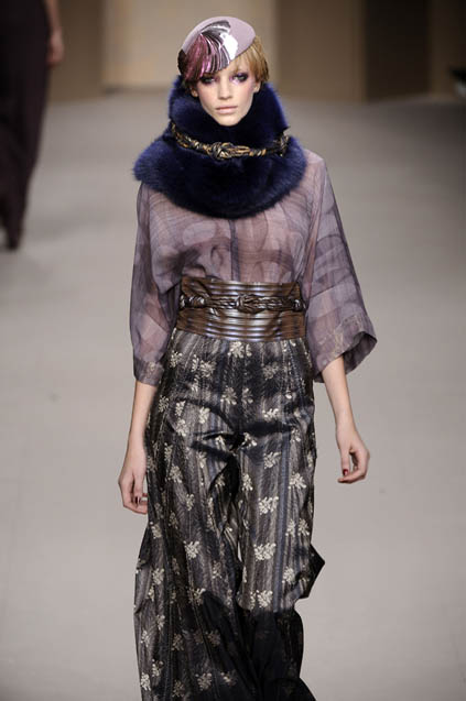 Pollini By Rifat Ozbek 08�ﶬ����ͼƬ