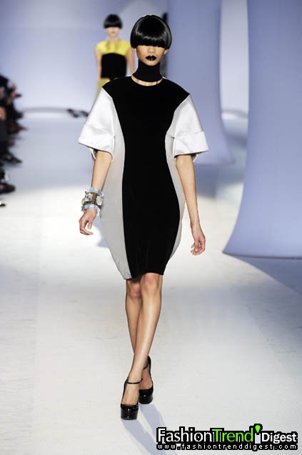 Yves Saint Laurent 08�ﶬ����ͼƬ