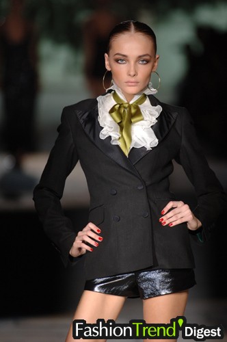 Roberto Cavalli 07���ĸ���ͼƬ