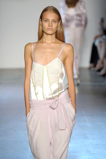 Phi 09���ĸ���ͼƬ