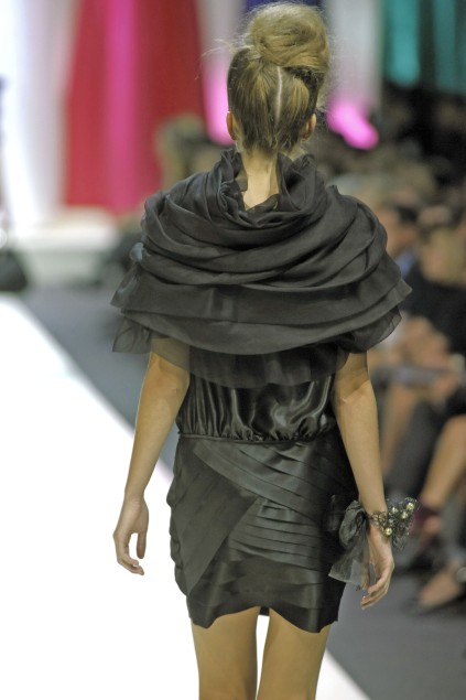 Moschino 09���ĸ���ͼƬ