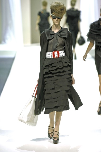 Moschino 09���ĸ���ͼƬ