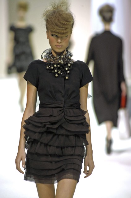 Moschino 09���ĸ���ͼƬ