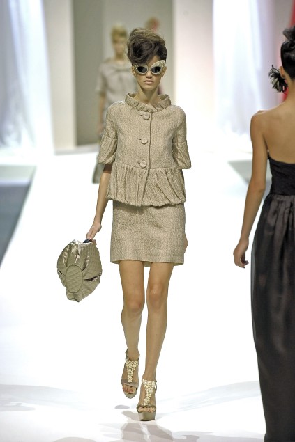 Moschino 09���ĸ���ͼƬ