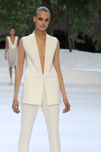 Akris 09���ĸ���ͼƬ