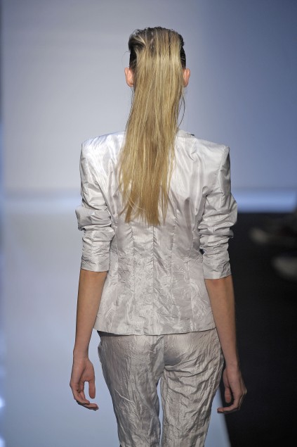 Costume National 09���ĸ���ͼƬ