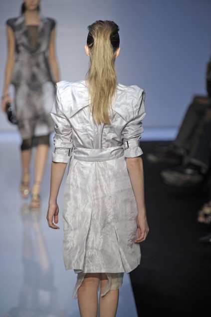 Costume National 09���ĸ���ͼƬ