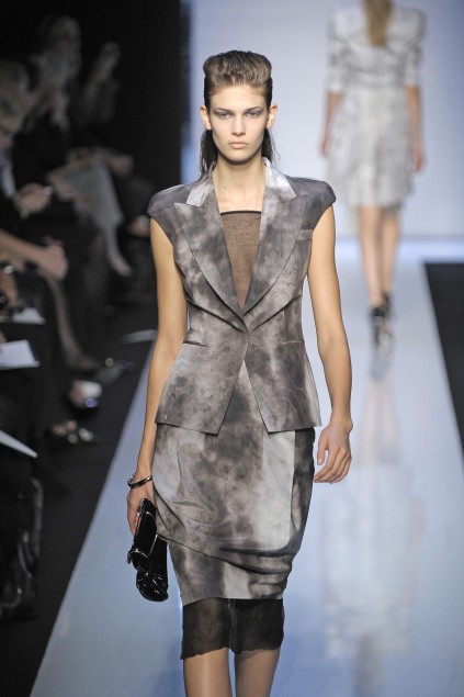 Costume National 09���ĸ���ͼƬ