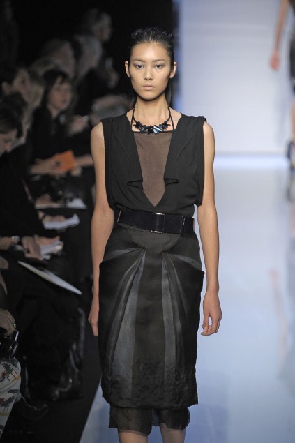 Costume National 09���ĸ���ͼƬ