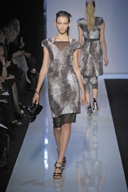 Costume National 09���ĸ���ͼƬ