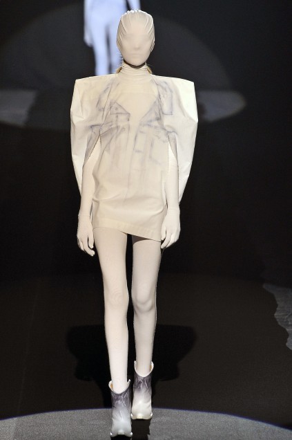 Martin Margiela 09���ĸ���ͼƬ