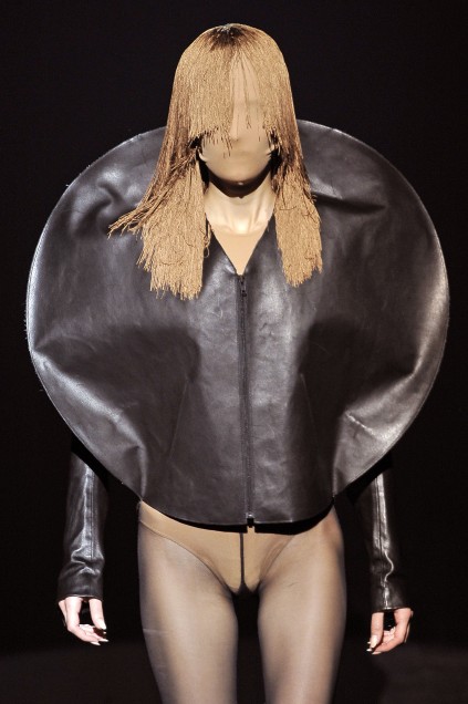 Martin Margiela 09���ĸ���ͼƬ