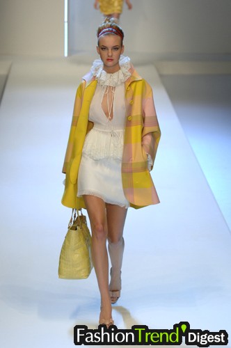 Valentino 07���ĸ���ͼƬ