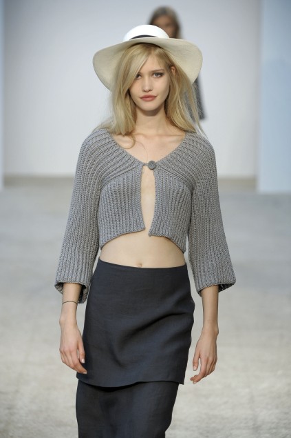 Agnes b 09���ĸ���ͼƬ