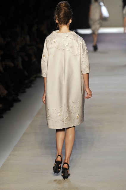 Giambatista Valli 09���ĸ���ͼƬ