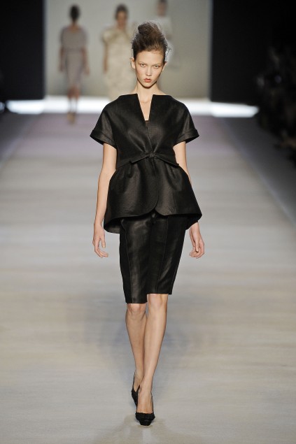 Giambatista Valli 09���ĸ���ͼƬ