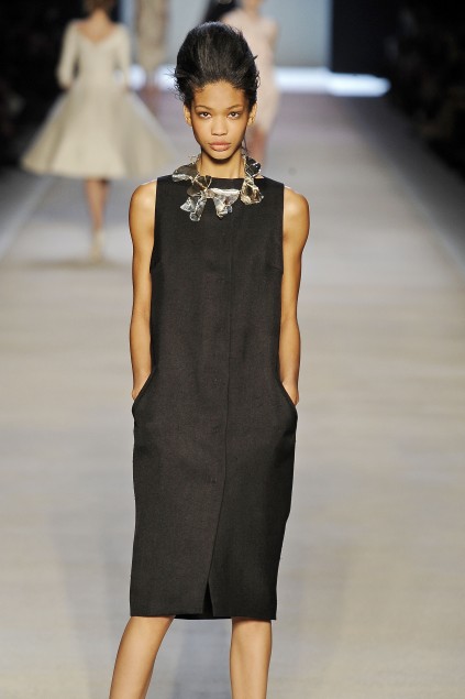 Giambatista Valli 09���ĸ���ͼƬ