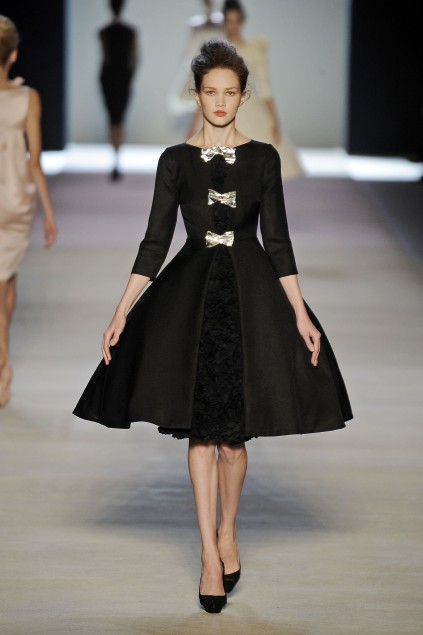 Giambatista Valli 09���ĸ���ͼƬ