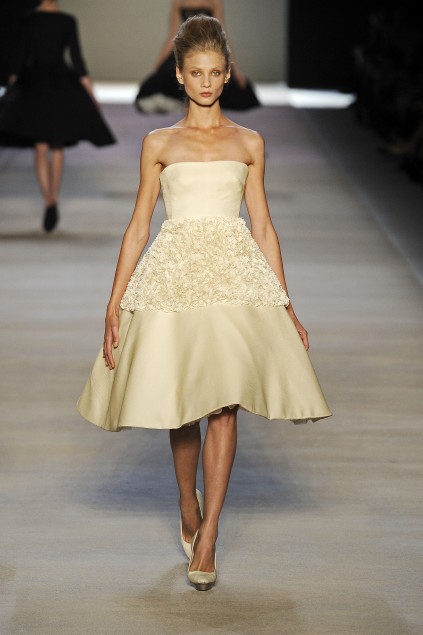 Giambatista Valli 09���ĸ���ͼƬ