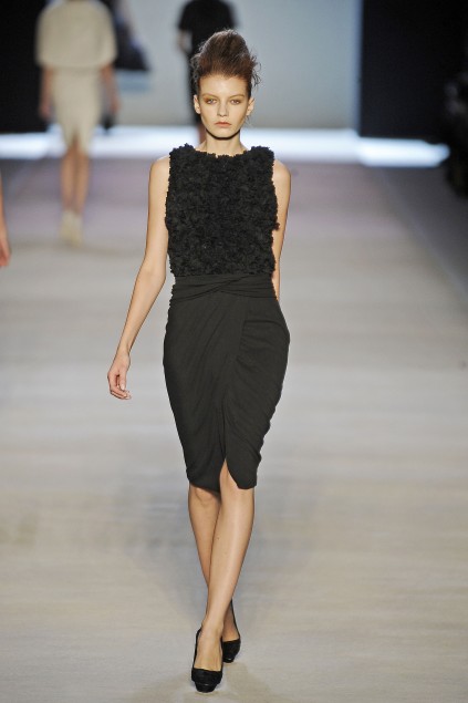 Giambatista Valli 09���ĸ���ͼƬ