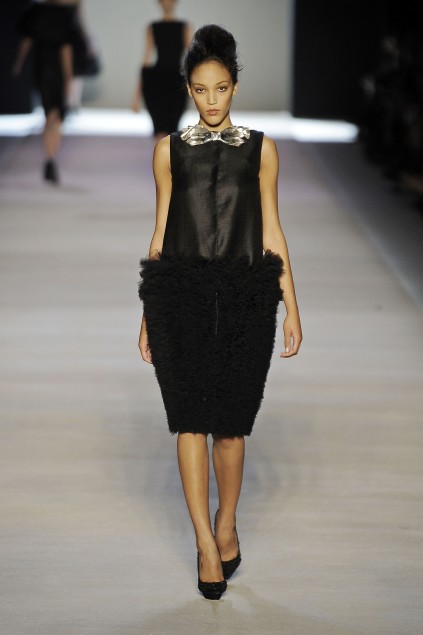 Giambatista Valli 09���ĸ���ͼƬ