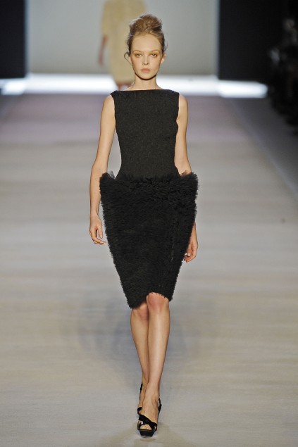 Giambatista Valli 09���ĸ���ͼƬ