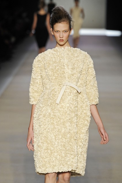 Giambatista Valli 09���ĸ���ͼƬ