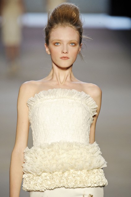 Giambatista Valli 09���ĸ���ͼƬ