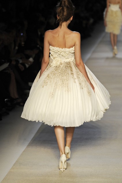 Giambatista Valli 09���ĸ���ͼƬ