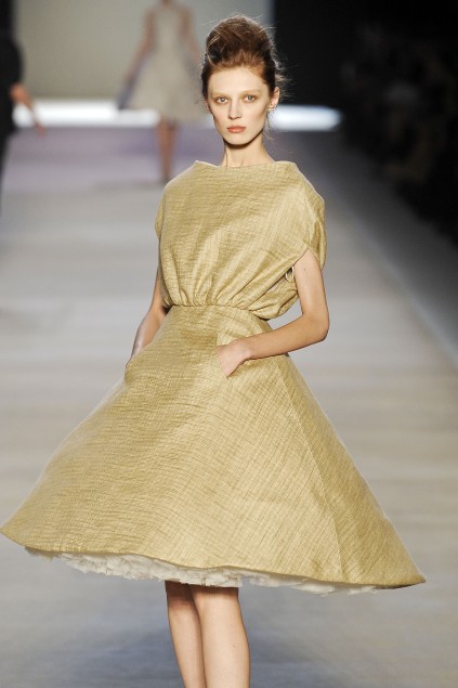 Giambatista Valli 09���ĸ���ͼƬ