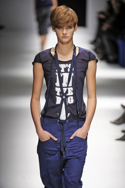 Marithe & Francois Girbaud 09���ĸ���ͼƬ